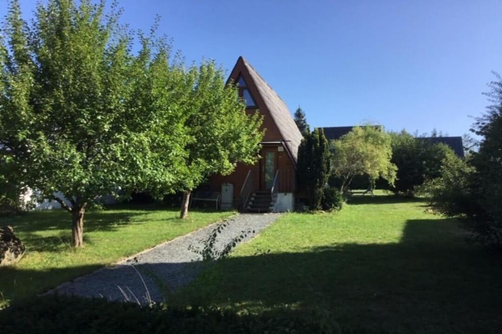 Gemuetliches Ferienhaus Mit Sonniger Terrasse Frankenwald Naehe Badesee Smart-Tv Lichtenberg  Exterior photo